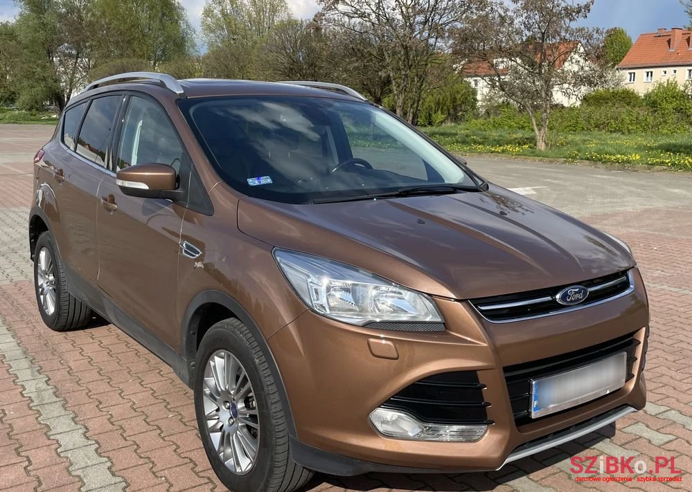 2014' Ford Kuga 2.0 Tdci 2X4 Titanium photo #2