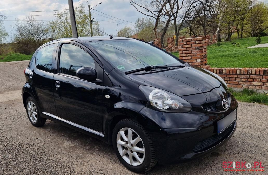 2007' Toyota Aygo photo #4