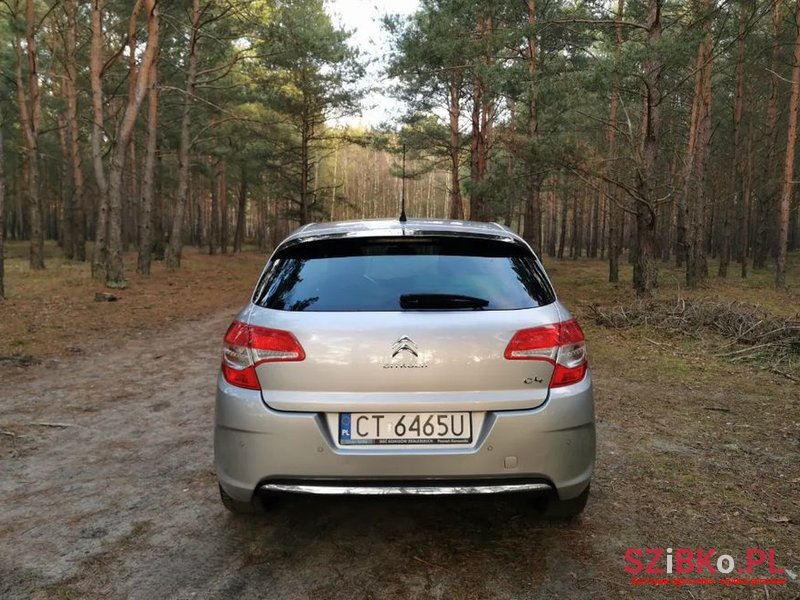 2012' Citroen C4 photo #3