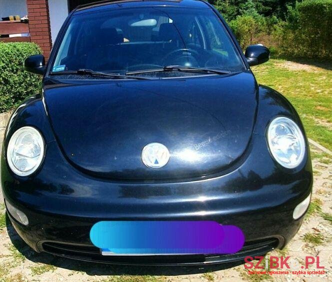 2004' Volkswagen Beetle photo #1