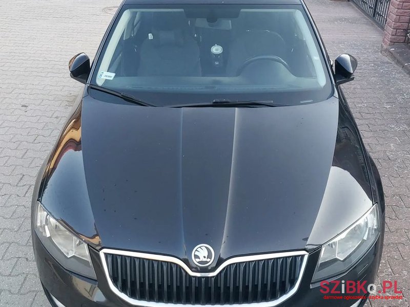 2014' Skoda Octavia 2.0 Tdi Elegance photo #4