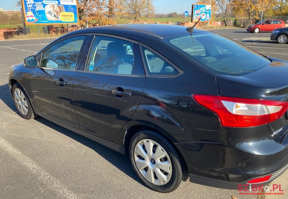 2011' Ford Focus 1.6 Tdci Ambiente photo #5