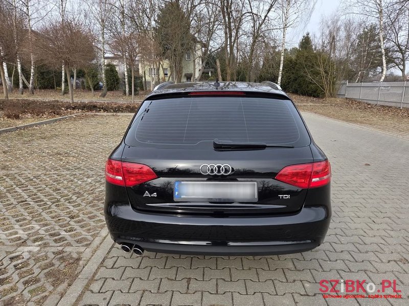 2014' Audi A4 Avant photo #5