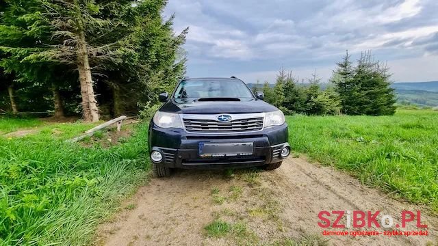 2010' Subaru Forester photo #3