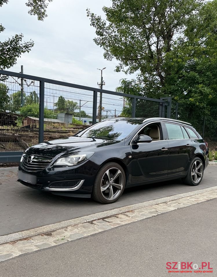 2014' Opel Insignia 2.0 Turbo 4X4 Sport photo #1