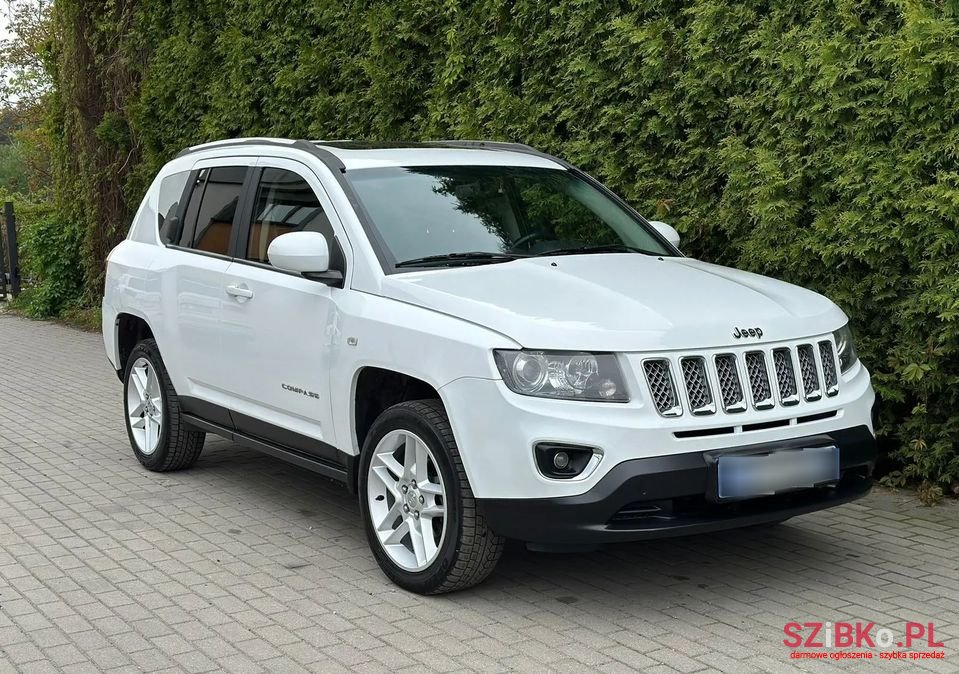 2013' Jeep Compass photo #1