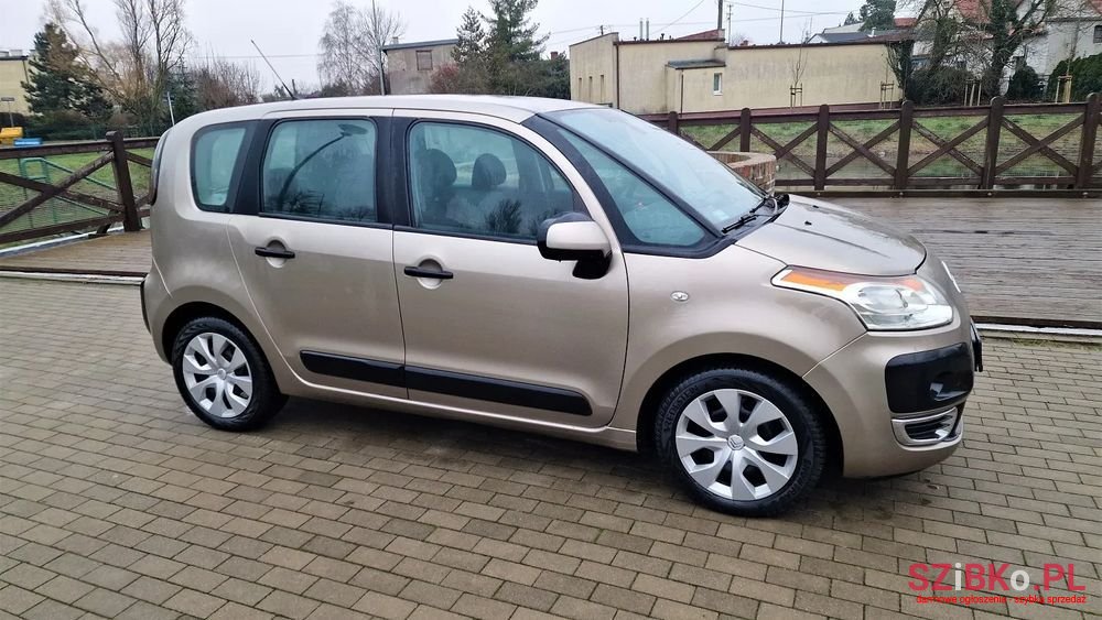 2012' Citroen C3 Picasso 1.6I Selection photo #1