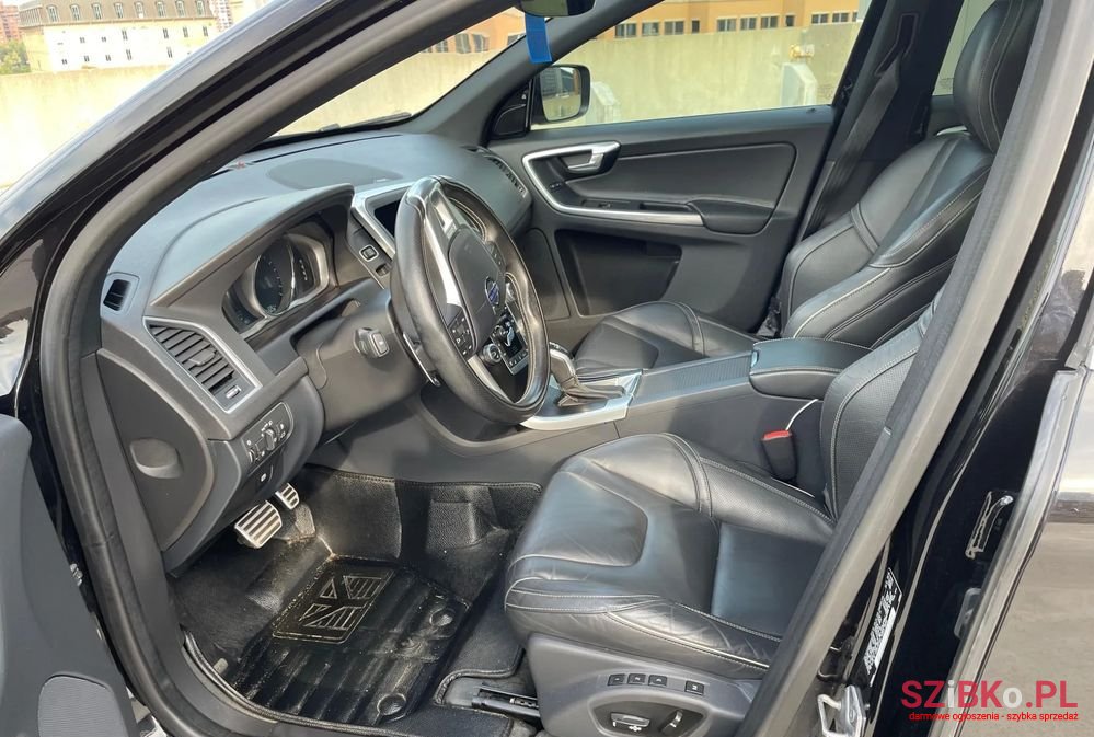 2016' Volvo Xc 60 photo #5