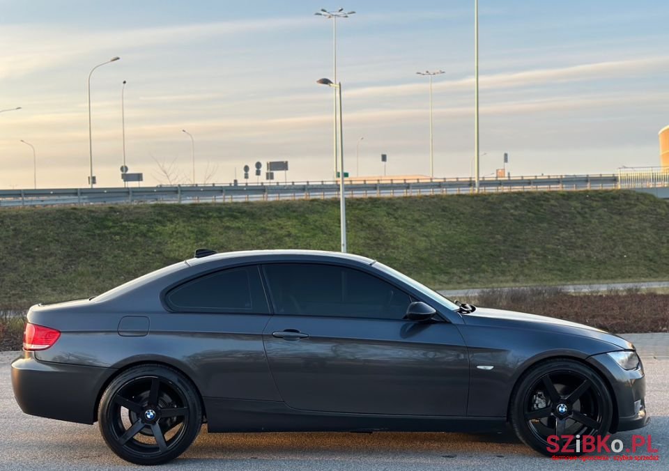 2008' BMW Seria 3 photo #6