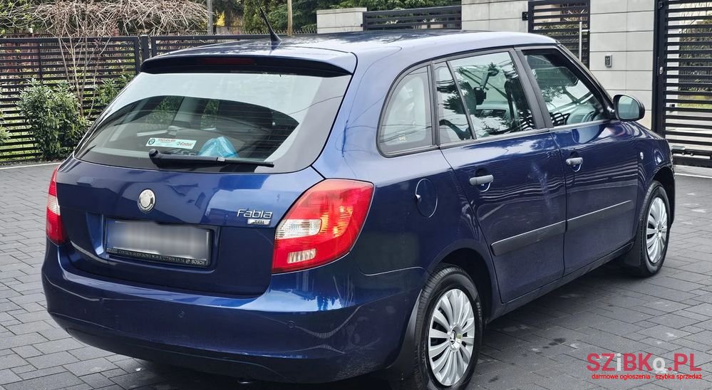 2008' Skoda Fabia 1.4 Tdi Classic photo #4