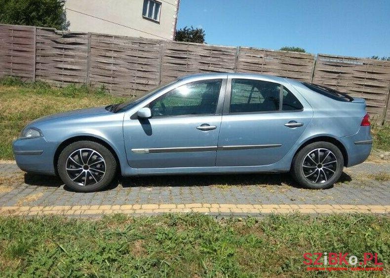 2005' Renault Laguna photo #1