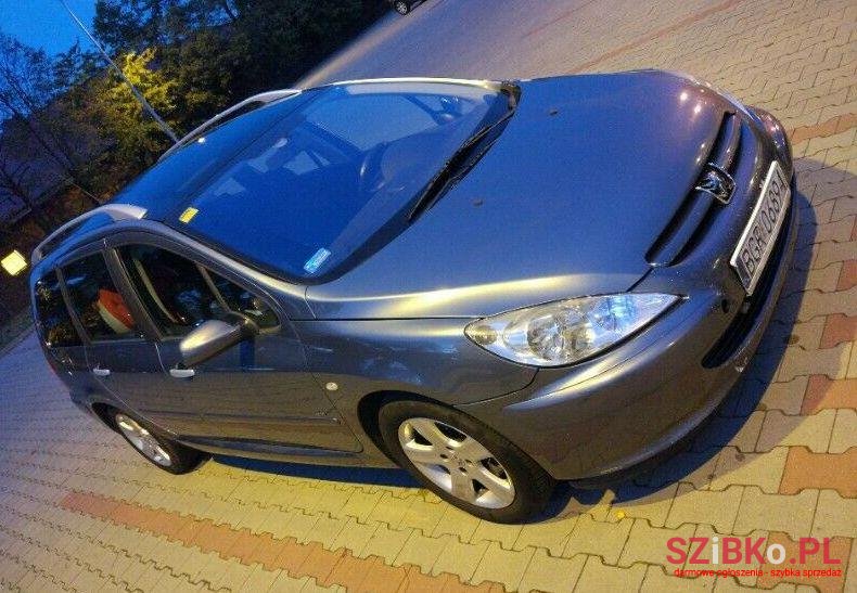 2004' Peugeot 307 photo #1