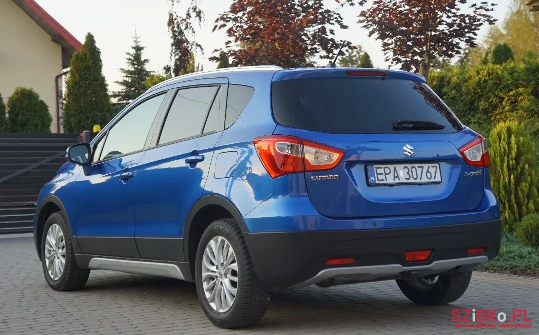 2015' Suzuki Sx4 S-Cross photo #4