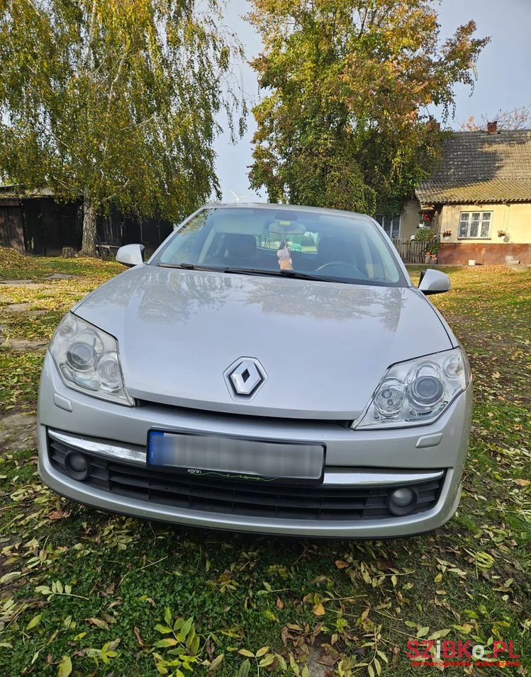 2007' Renault Laguna photo #2