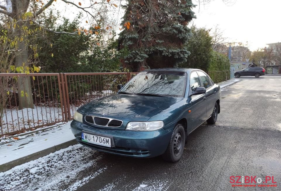 1997' Daewoo Nubira photo #1