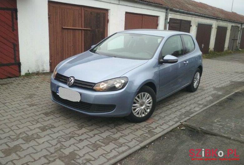 2008' Volkswagen Golf photo #1