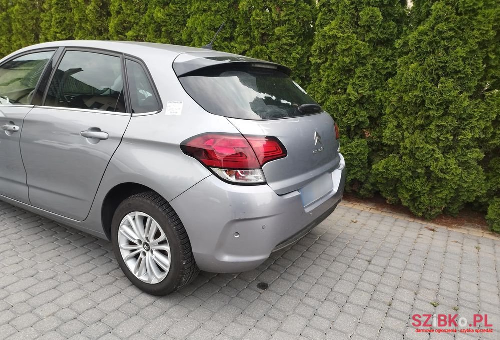 2017' Citroen C4 photo #5