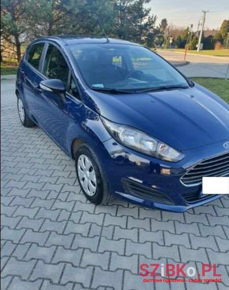 2015' Ford Fiesta photo #1