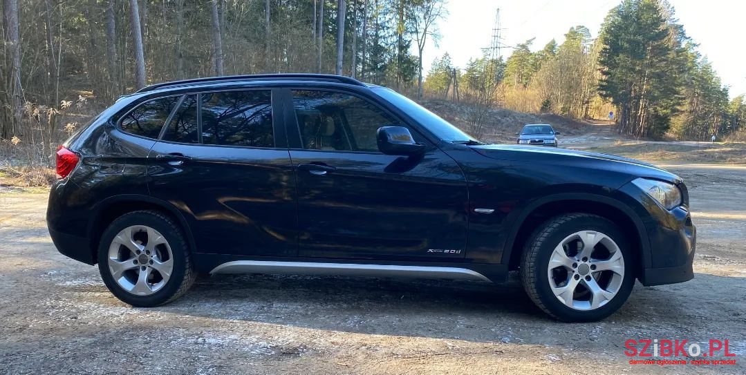 2011' BMW X1 photo #6