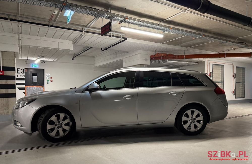 2009' Opel Insignia 2.0 Cdti Sport photo #2
