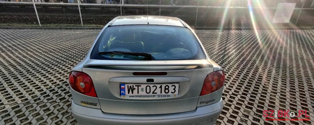 2000' Renault Megane photo #5