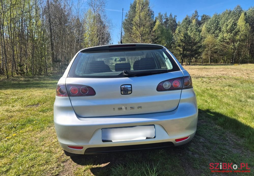 2007' SEAT Ibiza 1.4 16V Entry photo #6