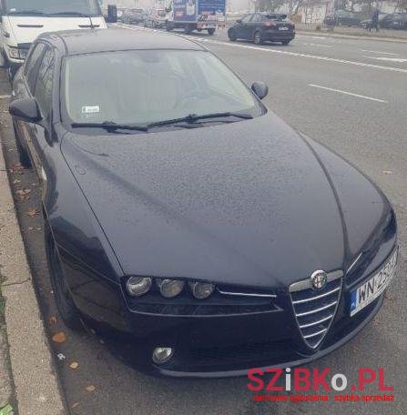 2006' Alfa Romeo 159 photo #1