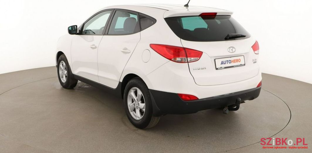 2012' Hyundai ix35 photo #3