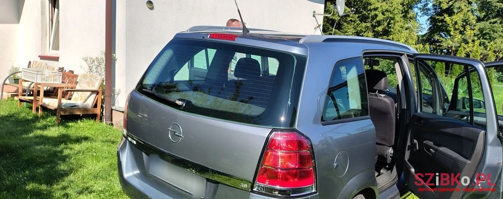 2006' Opel Zafira 1.8 Cosmo photo #4