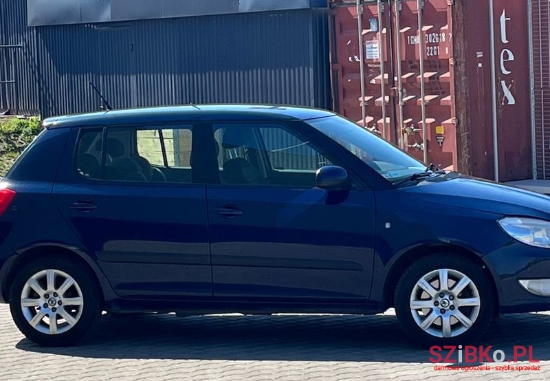 2011' Skoda Fabia 1.2 Tsi Ambition photo #6