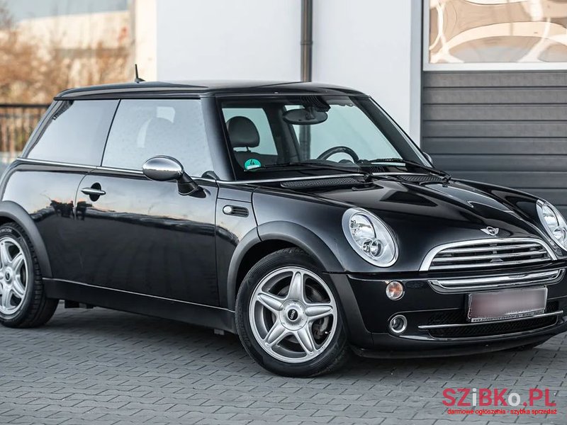 2006' MINI Cooper Standard photo #1