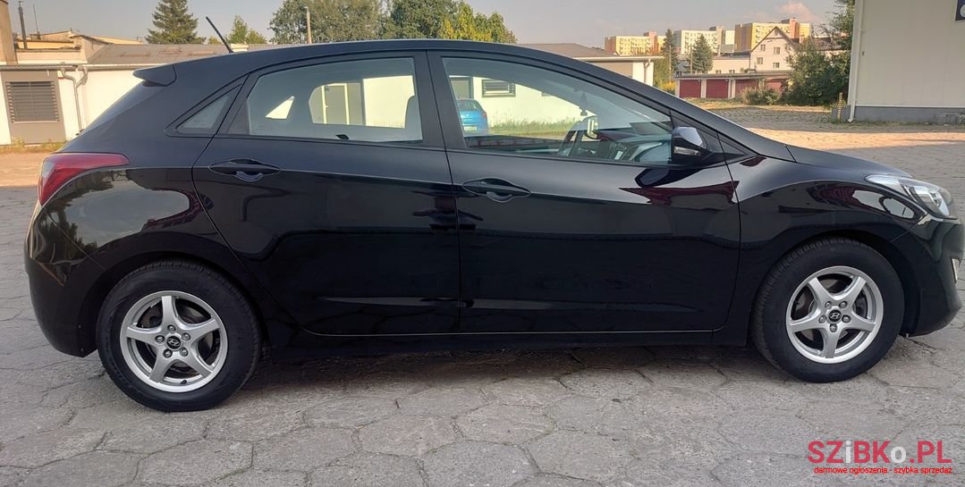 2013' Hyundai i30 photo #5