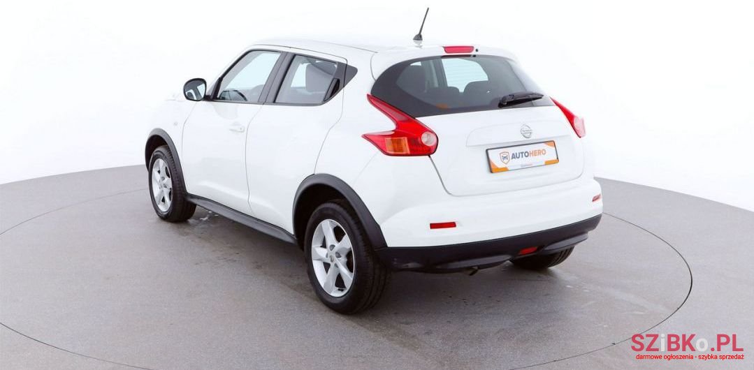 2013' Nissan Juke photo #3