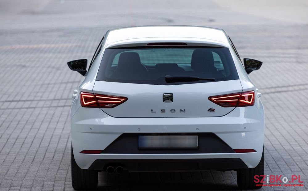 2016' SEAT Leon photo #4