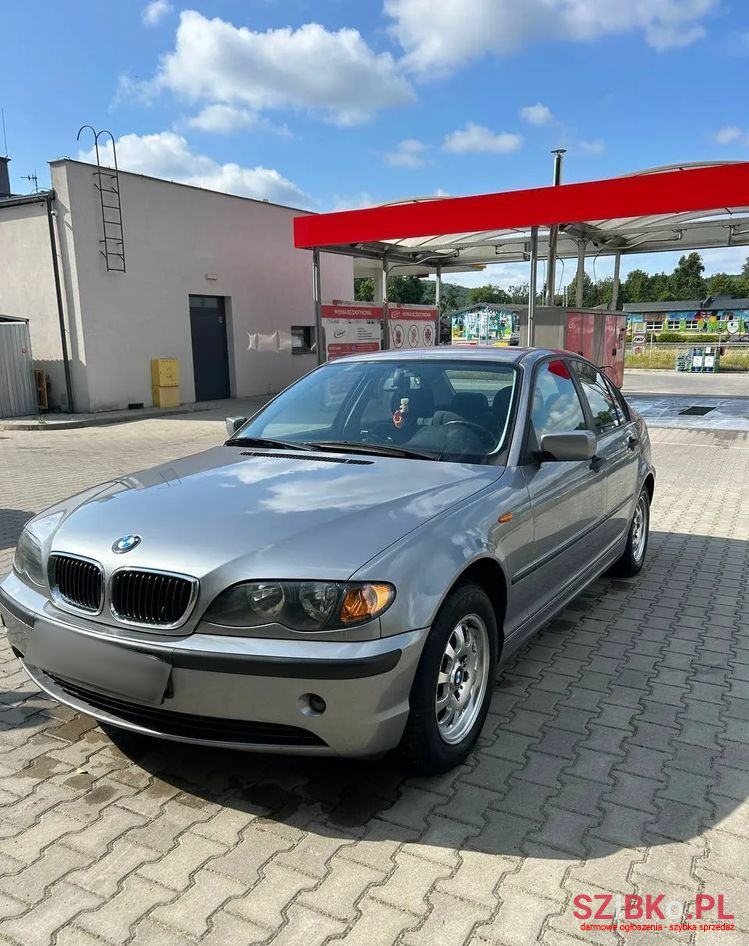 2004' BMW 3 Series 316I photo #1