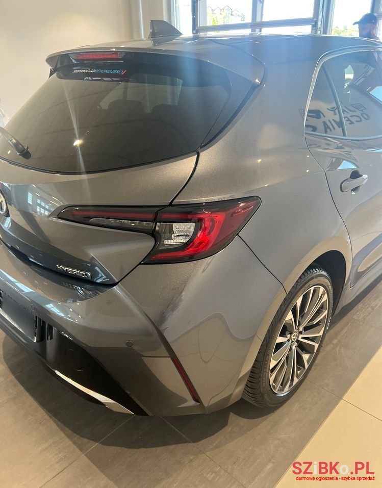 2023' Toyota Corolla photo #3