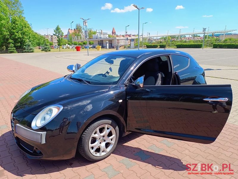 2010' Alfa Romeo MiTo photo #3