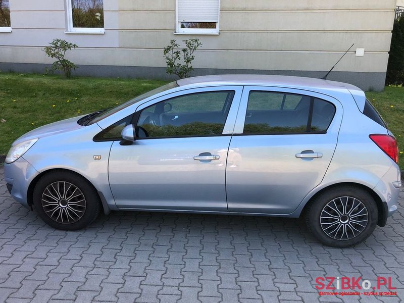 2009' Opel Corsa photo #4