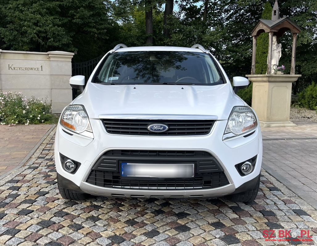 2011' Ford Kuga photo #3