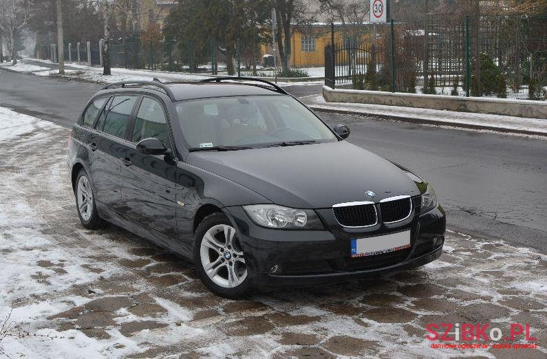 2008' BMW 3 Series photo #2