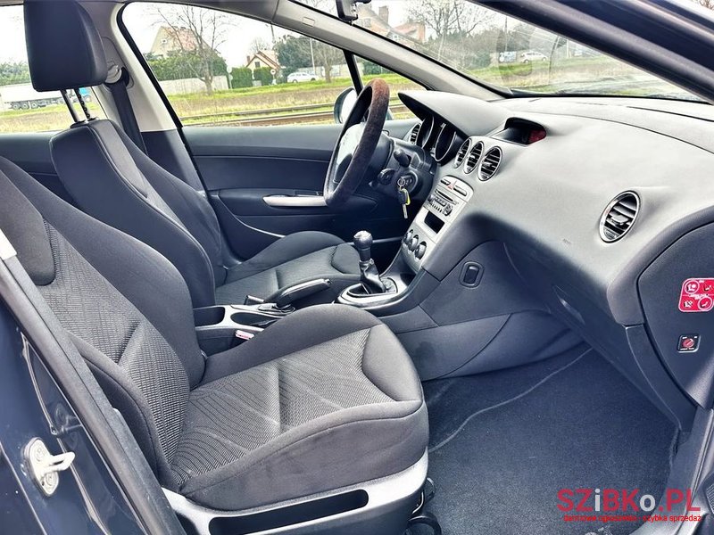 2010' Peugeot 308 1.6 Premium photo #5