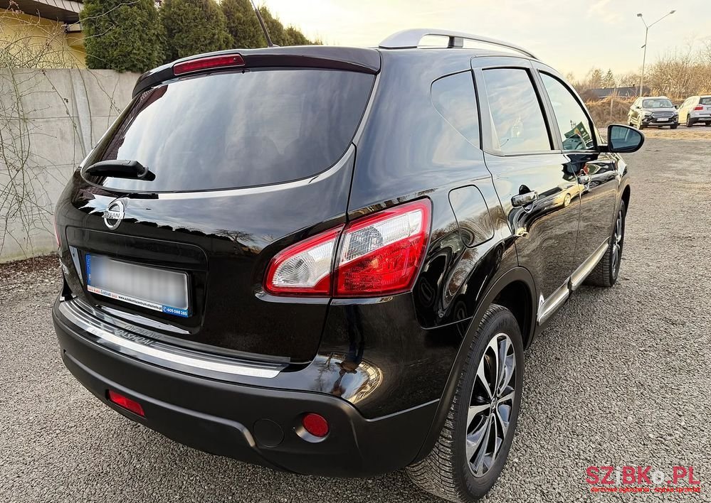 2011' Nissan Qashqai 2.0 Tekna photo #6