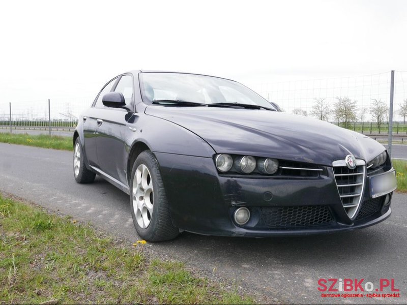 2007' Alfa Romeo 159 photo #4