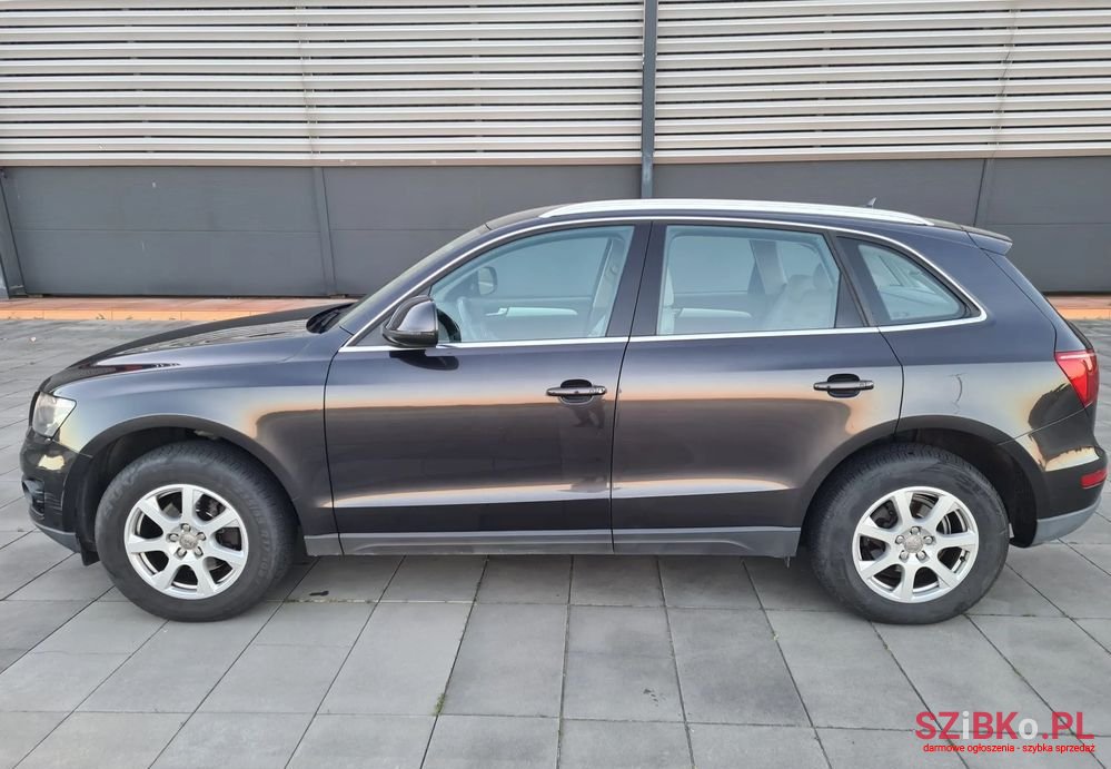 2010' Audi Q5 photo #4