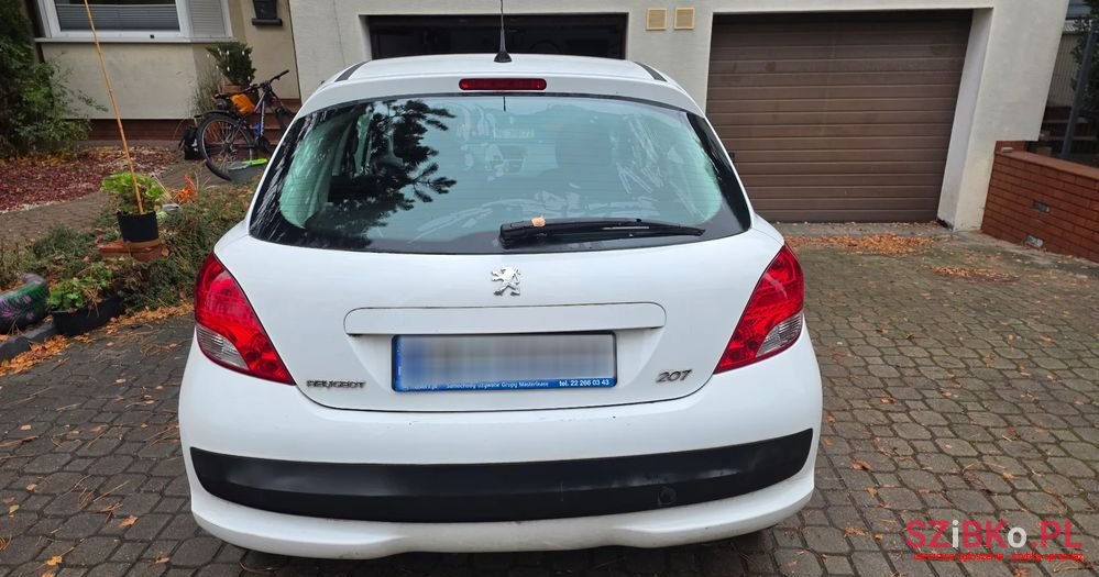 2009' Peugeot 207 photo #4
