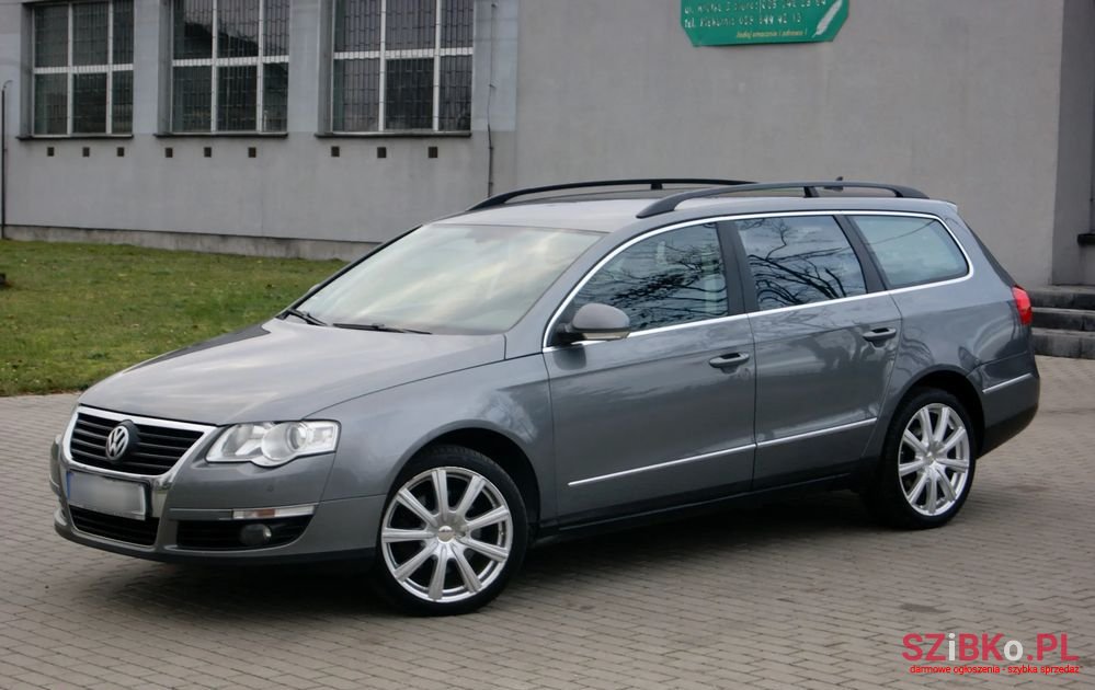 2007' Volkswagen Passat 1.9 Tdi Highline photo #3