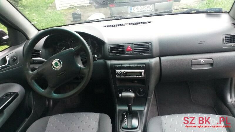 2004' Skoda Octavia photo #4