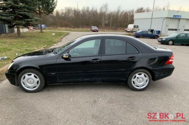 2002' Mercedes-Benz Klasa C photo #1