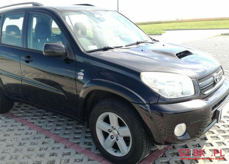 2005' Toyota Rav-4 photo #1