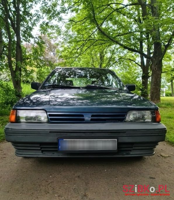 1989' Nissan Sunny photo #1